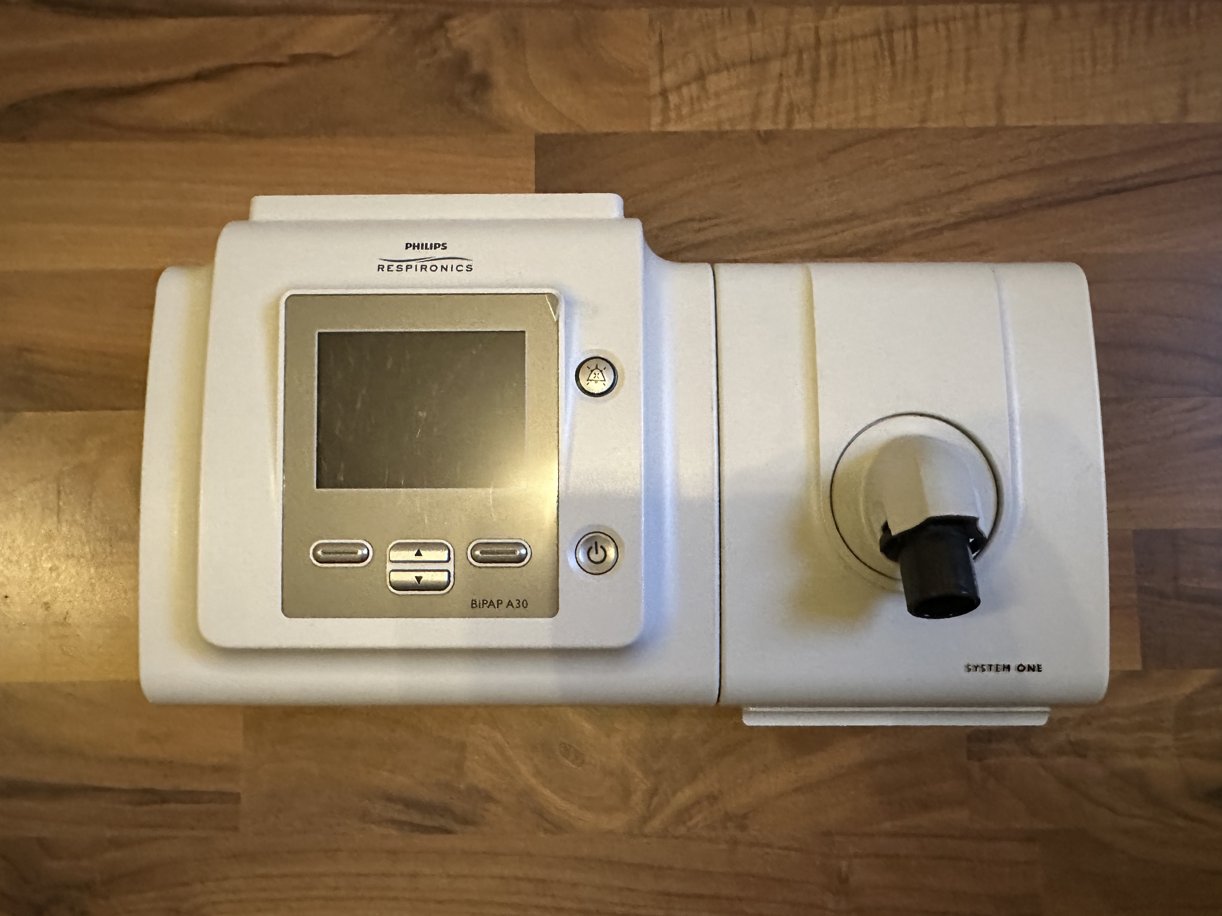 Philips Respironics BiPAP A30 Beatmungsgerät - Bild 3