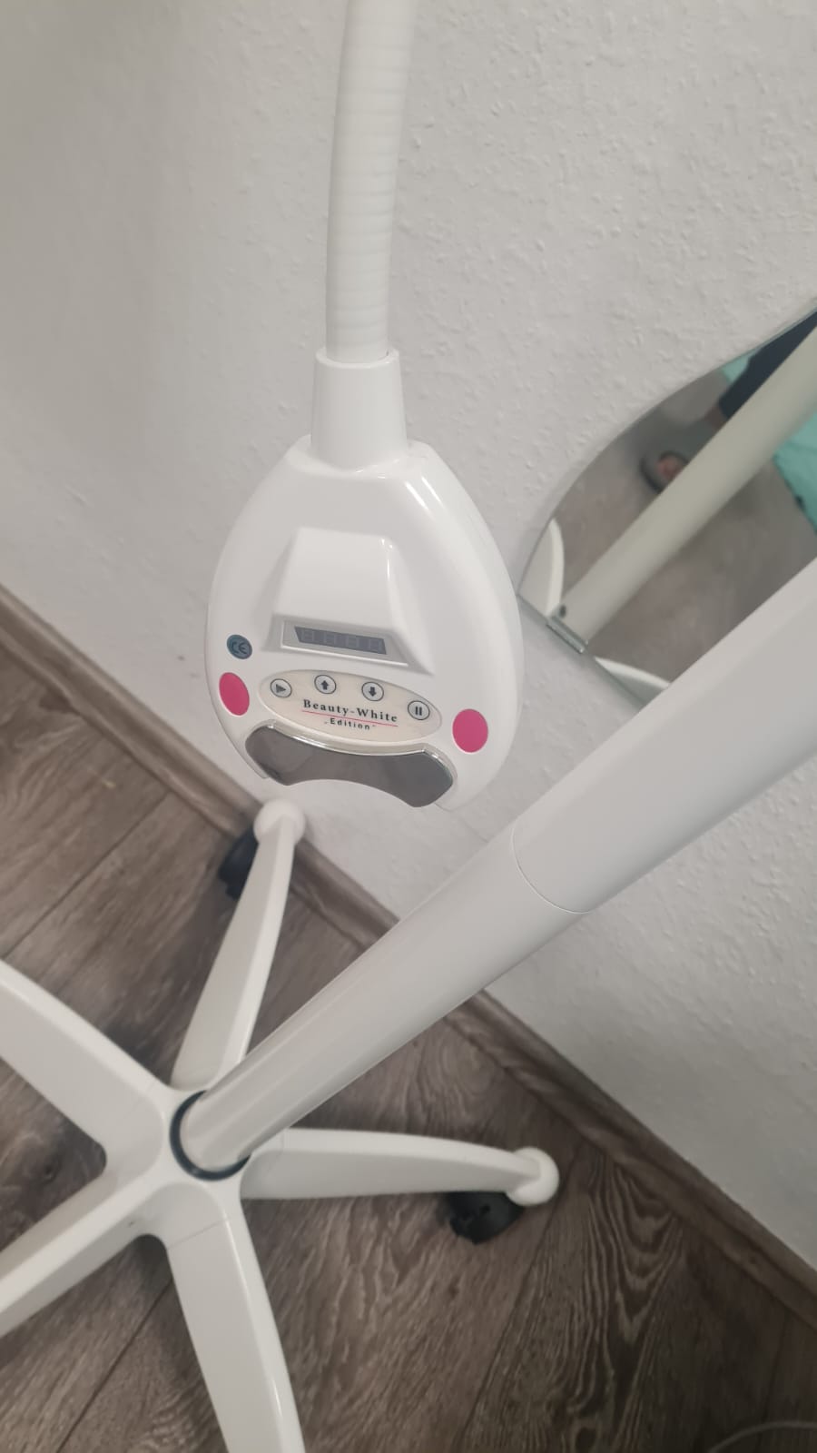 Zahnaufhelunngungsgerät von Beauty white - Bild 3