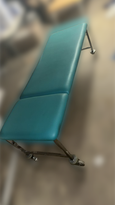 Gebrauchte Behandlungsliege mit Rollen - Bild 4